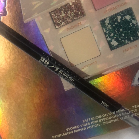 New Urban Decay Major Gems palette, eye pencil in Zero & eyeshadow primer in tin - Picture 12 of 15